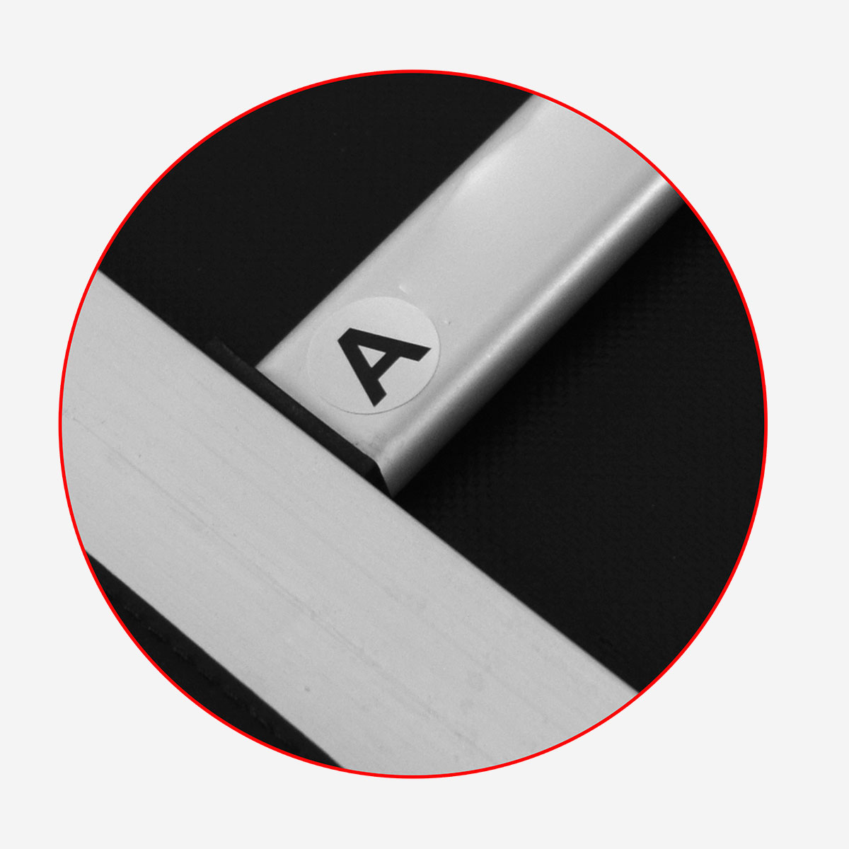 19734_w560tc-sr2_tapa-tolva-suave-enrrollable-ty-hilux-revo-8va-gen-2016-on_2